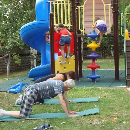 Ofir Lägenhetshotell 3*