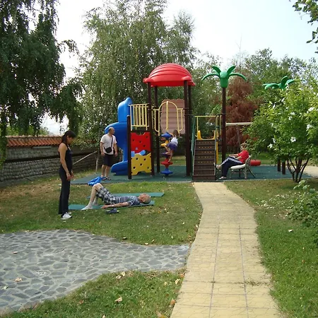 Ofir Lägenhetshotell 3*