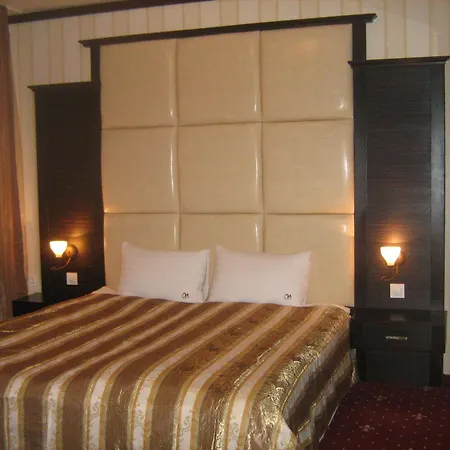 Lägenhetshotell Ofir 3*