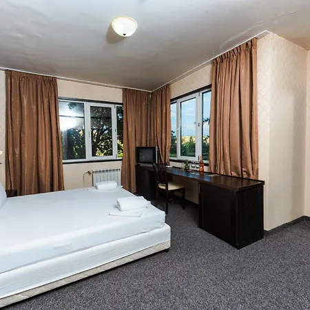 Lejlighedshotel Ofir 3*
