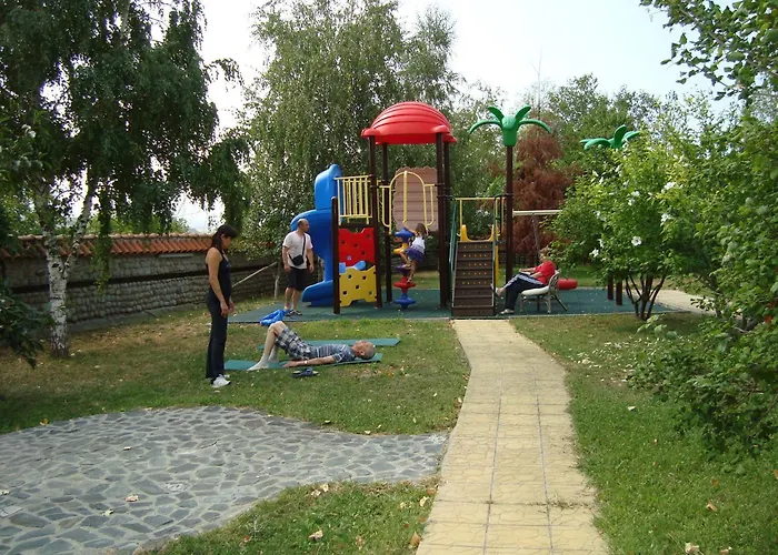 Ofir Apartmanhotel 3*